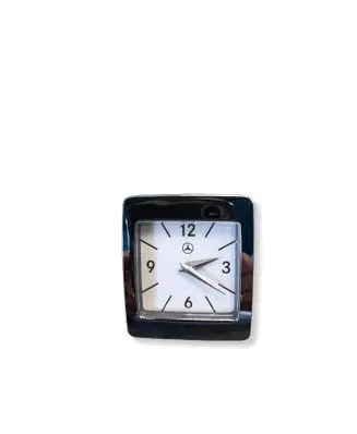 Mercedes-Benz E W212 Clock A2188270000BILI A2188270000