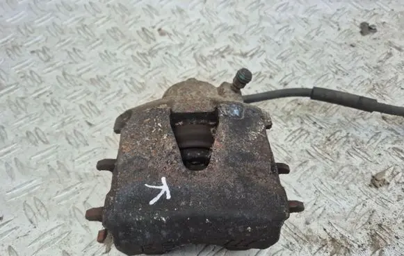 Volkswagen Polo V 6R Front brake caliper