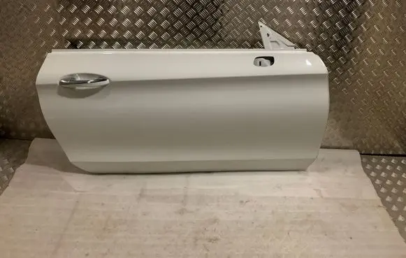 Door (2 Door Coupe)