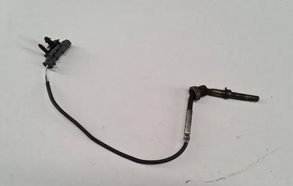 Volvo XC90 Exhaust gas temperature sensor 31430937 1537077314123