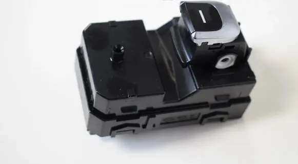 KIA Sportage Electric window control switch 93590D9100