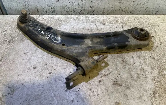 Nissan Qashqai+2 Front lower control arm/wishbone