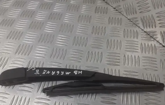Renault Megane II Rear wiper blade arm