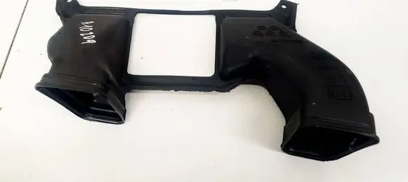 Air intake hose/pipe