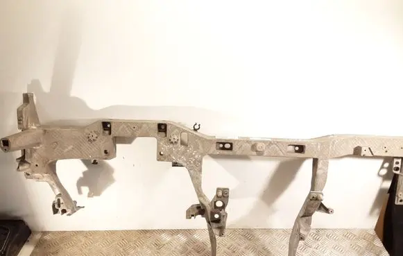Volvo XC40 Dashboard cross member/frame bar 32244009 31688344