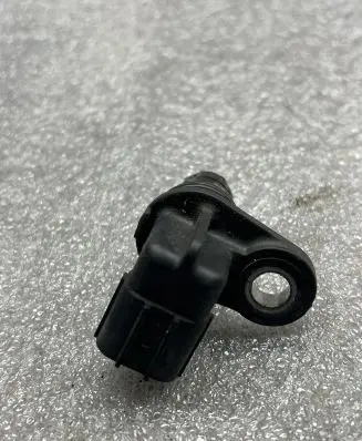 Mazda CX-5 Crankshaft position sensor PE0118221