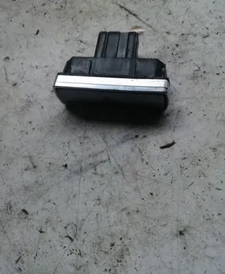 Ford Mondeo MK IV Hazard light switch 13A350AA
