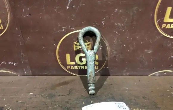 Towing hook eye