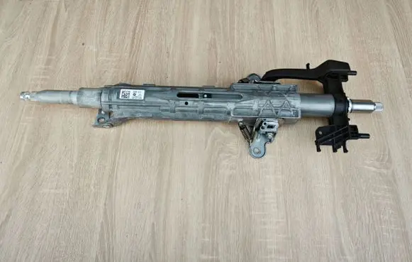 BMW 3 G20 G21 Steering wheel axle 6896187