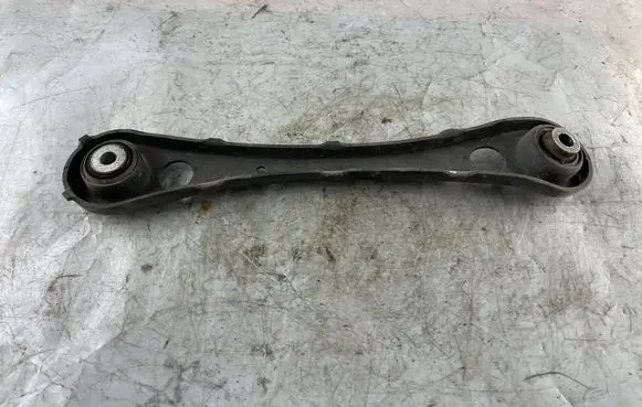 Audi A4 S4 B7 8E 8H Rear control arm 8E0501529K