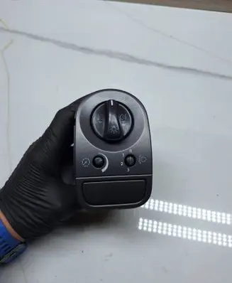 Light switch