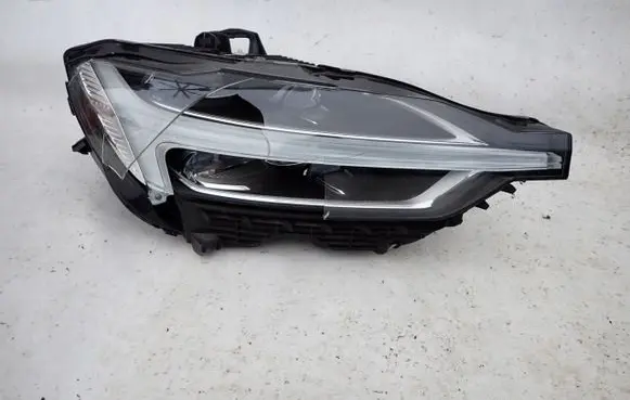 Volvo XC60 Headlight/headlamp