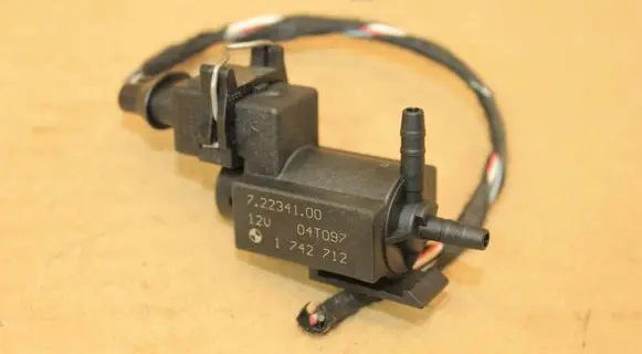 BMW X5 E53 Turbo solenoid valve 1742712