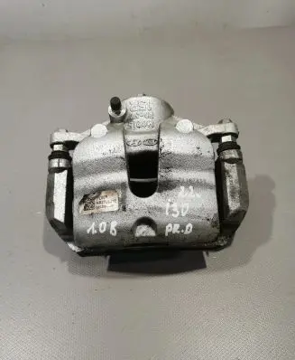 Hyundai i30 Front brake caliper 58130G4000