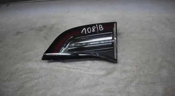 Tesla Model 3 Rear/tail lights