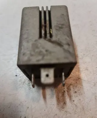 Renault Laguna I Other relay 2048002