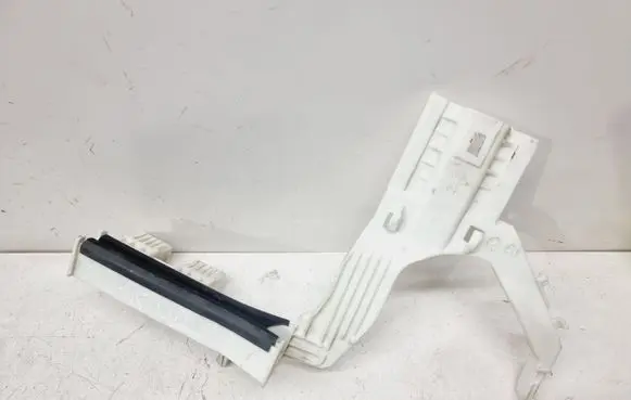 KIA Sportage Front door exterior handle/bracket 82484F1000