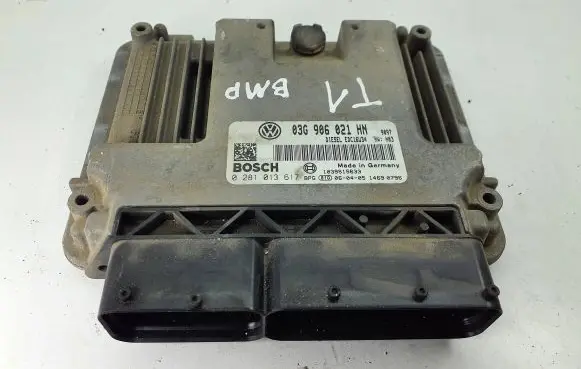 Volkswagen Touran I Engine control unit/module 03G906021HN 1039S15633 0281013617