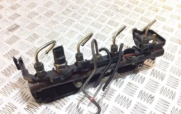 Fuel pressure sensor