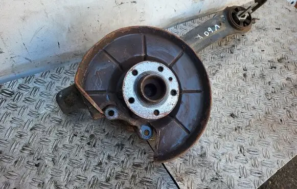 Volvo V60 Rear wheel hub 6G912K317A
