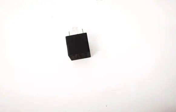 Renault Scenic I Other relay 13171831 4ra007791-05