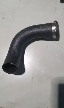 Intercooler hose/pipe