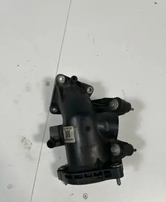 BMW 5 F10 F11 Intake manifold 7810765