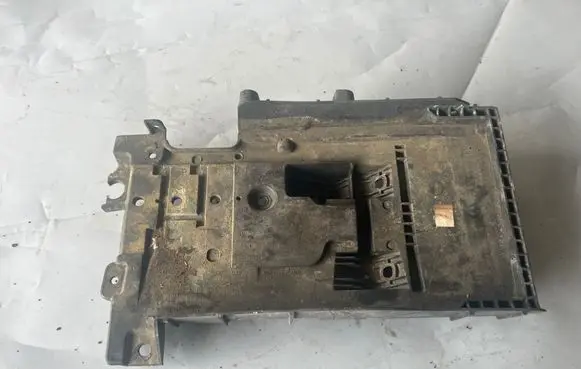 Ford Edge II Battery tray FT4B10723AE