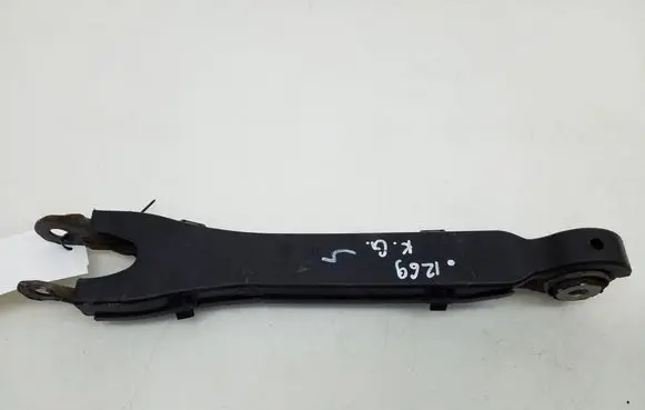 Mercedes-Benz C W204 Rear control arm A2053506303