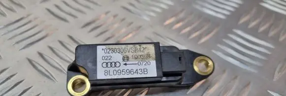 Audi A3 S3 8L Airbag deployment crash/impact sensor 8L0959643B