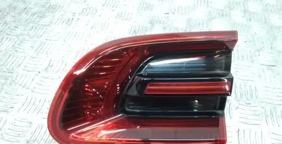 Porsche Macan (95B) Tailgate rear/tail lights 95B945094G