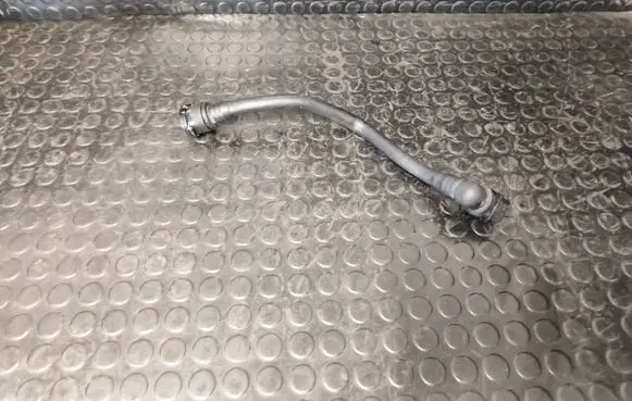 Mercedes-Benz CLA C117 X117 W117 Engine coolant pipe/hose A2465010058