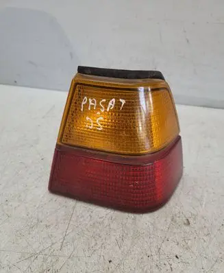 Volkswagen PASSAT B2 Rear/tail lights 321945257