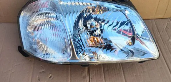 Mazda Tribute Headlight/headlamp YL8X13005C