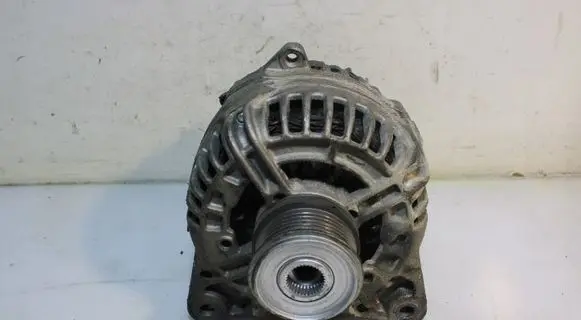 Nissan NV200 Generator/alternator STX100815