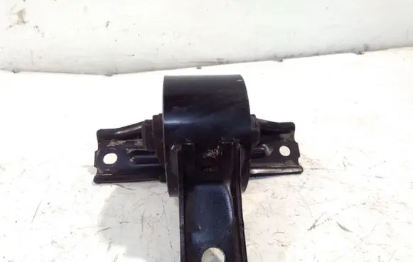 Mitsubishi Outlander Gearbox mount