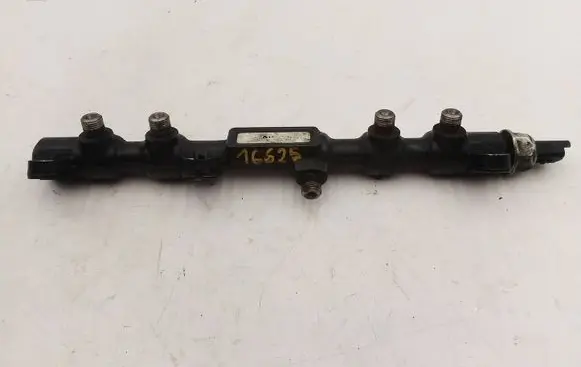 Jaguar X-Type Fuel main line pipe