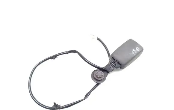 Nissan Navara D40 Front seatbelt buckle E034501 B480
