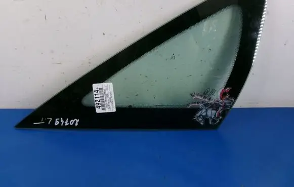 Ford Focus C-MAX Rear side window
