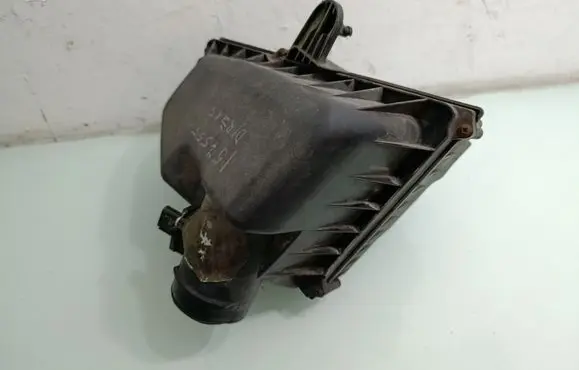 Ford S-MAX Air filter box