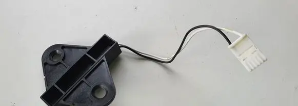 Mitsubishi Outlander Antenna control unit 