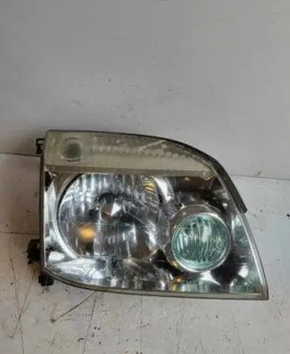 Nissan X-Trail T30 Headlight/headlamp