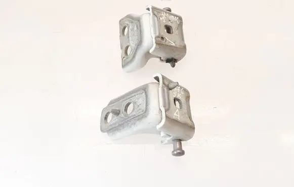 Rear door hinge set