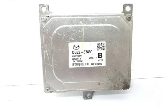 Mazda CX-30 Xenon control unit/module DGL267890 20Y3000716 W003T32172
