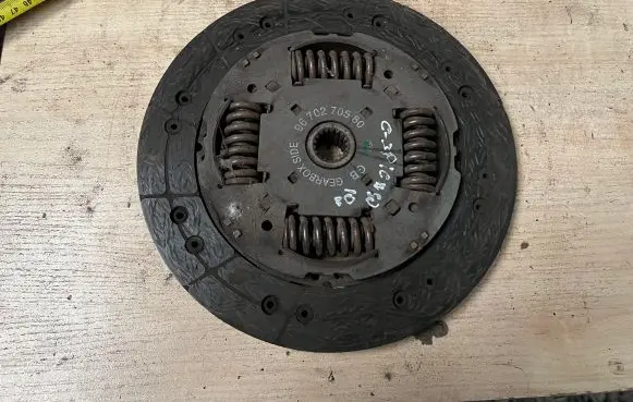 Citroen C3 Picasso Clutch pressure plate 9670270580