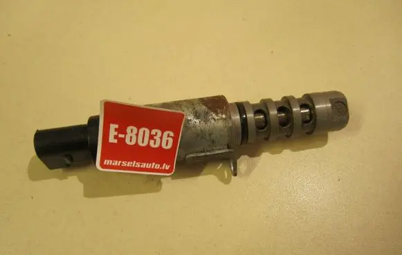 Audi A6 S6 C6 4F Camshaft vanos timing valve 06E109257J