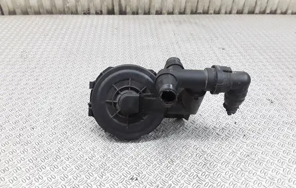 Audi A6 S6 C5 4B Breather/breather pipe/hose 06C103245