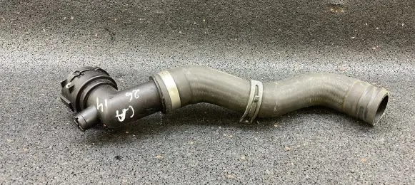 Audi A4 S4 B9 Engine coolant pipe/hose