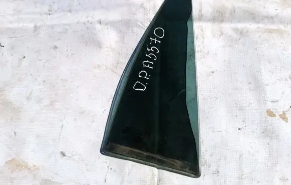 Rear vent window glass