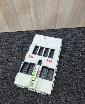 BMW 4 F32 F33 Comfort/convenience module 9868383
